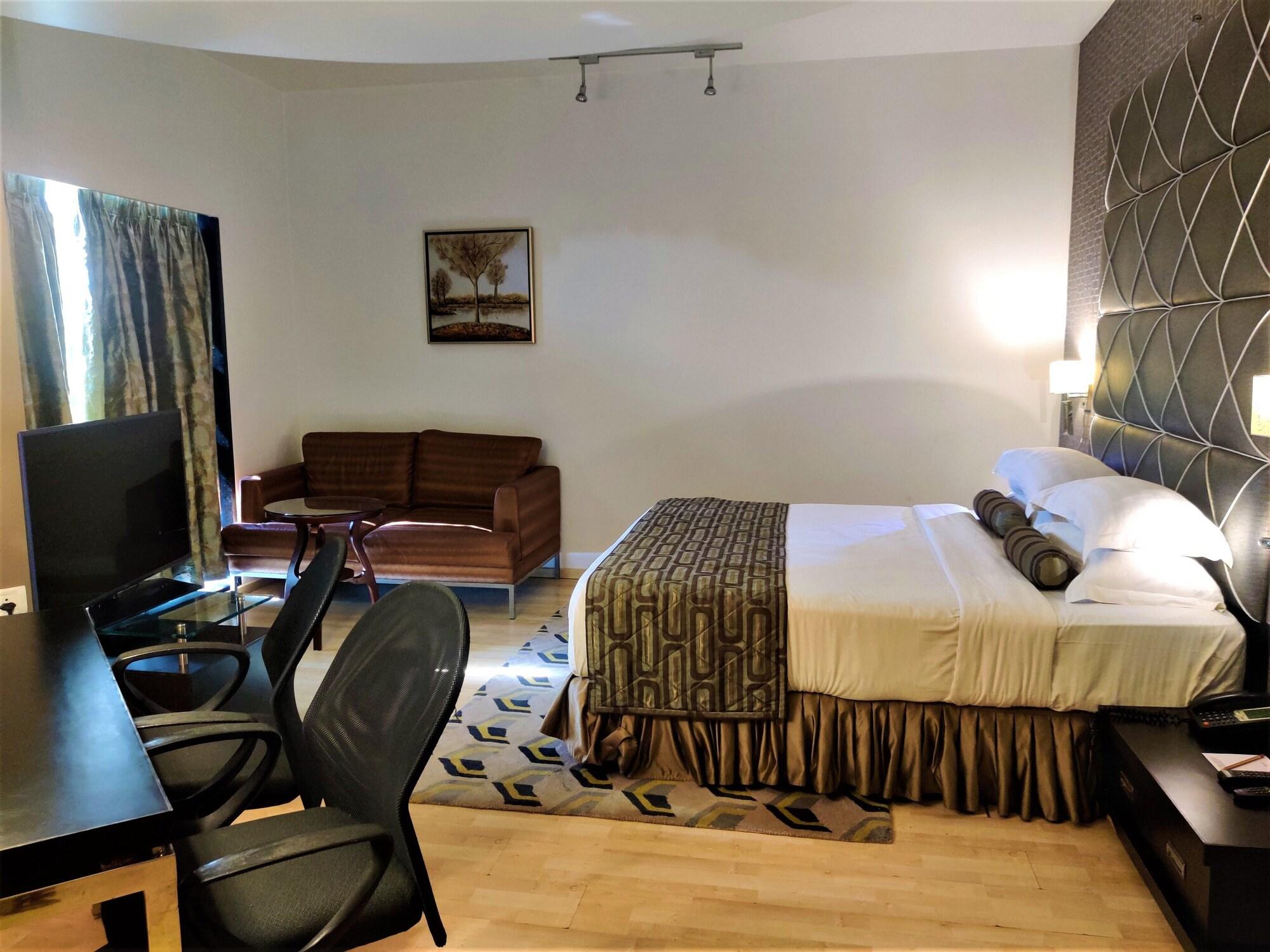 Hotel Satkar Residency Thane Eksteriør billede